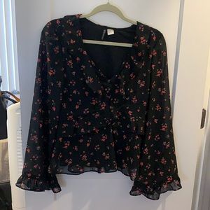 Black peplum top! *3 for $25*